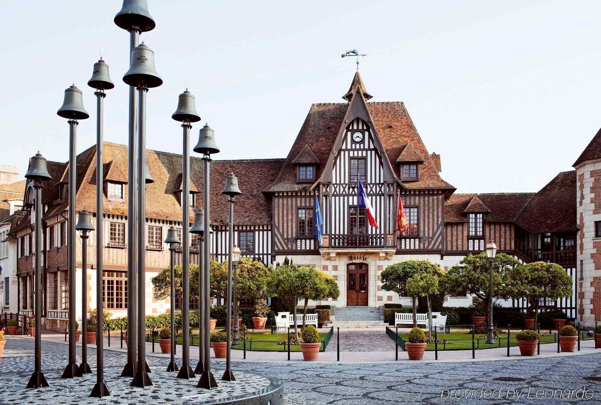 Mercure Deauville Centre Exterior foto